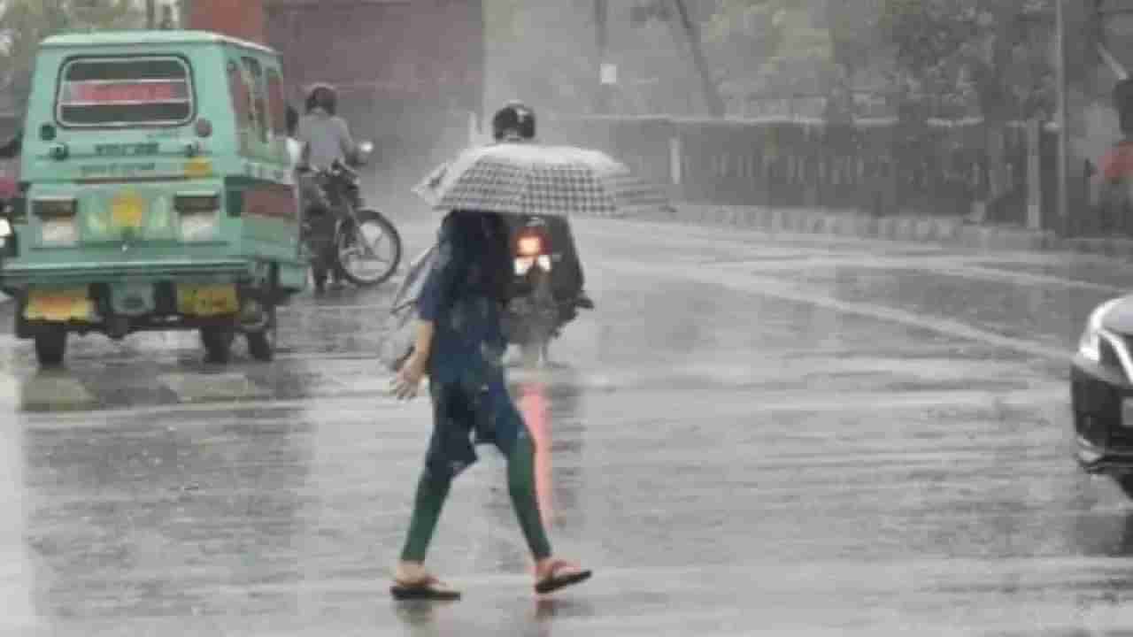 Mumbai Rains IMD Updates : मुंबईत प्रवास करताना सावधान, महत्त्वाचा मार्ग बंद; पावसाने झोडपल्याने रस्ता जलमय