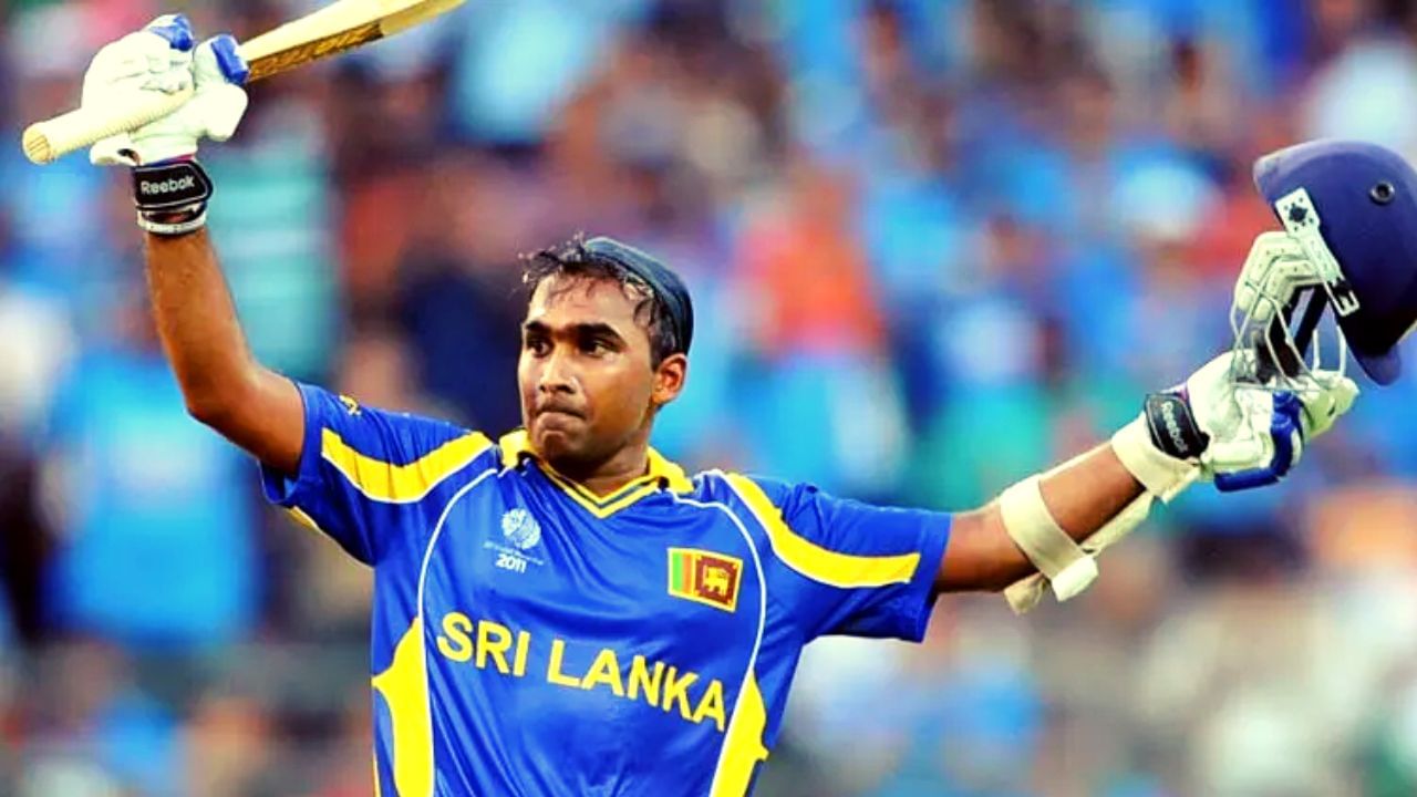 श्रीलंकेचा जबरदस्त ओपनर बॅट्समन माहेला जयवर्धने ने 652 आंतरराष्ट्रीय सामने खेळले आहेत. ज्यात 149 टेस्ट, 448 वनडे, 55 टी-20 सामने आहेत. त्यात त्याने 25957 धावा केल्या आहेत.  