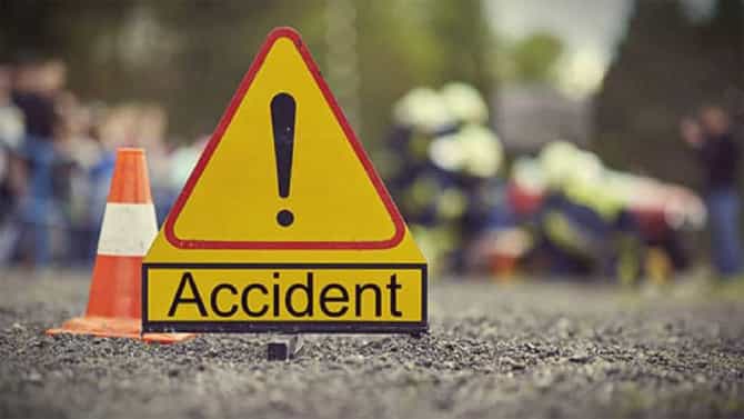 Mumbai Accident : भरधाव कारची सायकलस्वारासह कारला धडक, अपघातात एकाचा मृत्यू तर दोघे जखमी