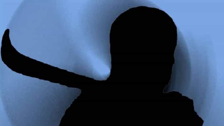 पुण्यानंतर आता साताऱ्यातही कोयता गँगची पुन्हा दहशत; सेनॉर चौकात तोडफोड पुण्यानंतर आता साताऱ्यातही कोयता गँगची पुन्हा दहशत; सेनॉर चौकात तोडफोड