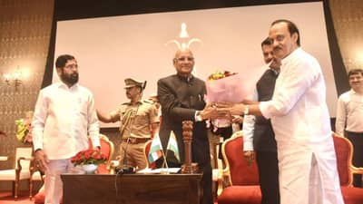 डील पक्की, अजित पवार उपमुख्यमंत्रीपदासाठी गेले नाही, शिंदे गटाचे लवकरच विसर्जन, फडणवीस यांचा पोपट; दैनिक सामनातील दावे काय?