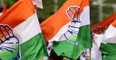 राजकीय घडामोडी सुरु असताना पुणे शहरात काँग्रेसचे आंदोलन, काय होती मागणी