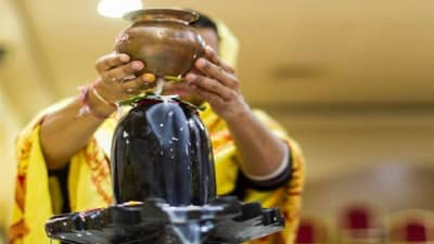 Shrawan Somwar : श्रावण महिन्यात अवश्य करा हे प्रभावी उपाय, महादेवाच्या कृपेने होतील सर्व मनोकामना पूर्ण