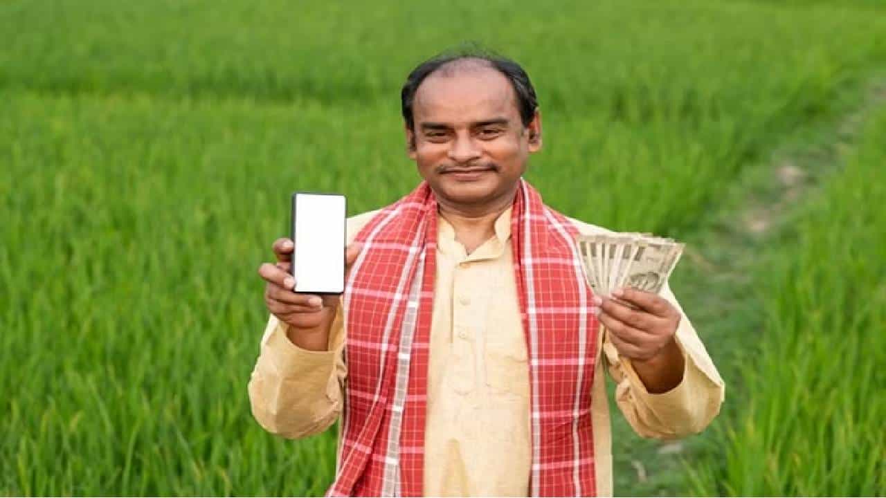 PM KISAN : या योजनेत हा मोठा बदल, 14 वा हफ्ता अखेर या दिवशी येणार, कोट्यवधी शेतकऱ्यांना लाभ