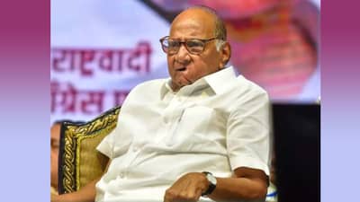 आम्ही आमदार-खासदार नाही, पण इतिहासात नोंद होईल, युद्धाच्या काळात आम्ही पवारसाहेबांसोबत होतो