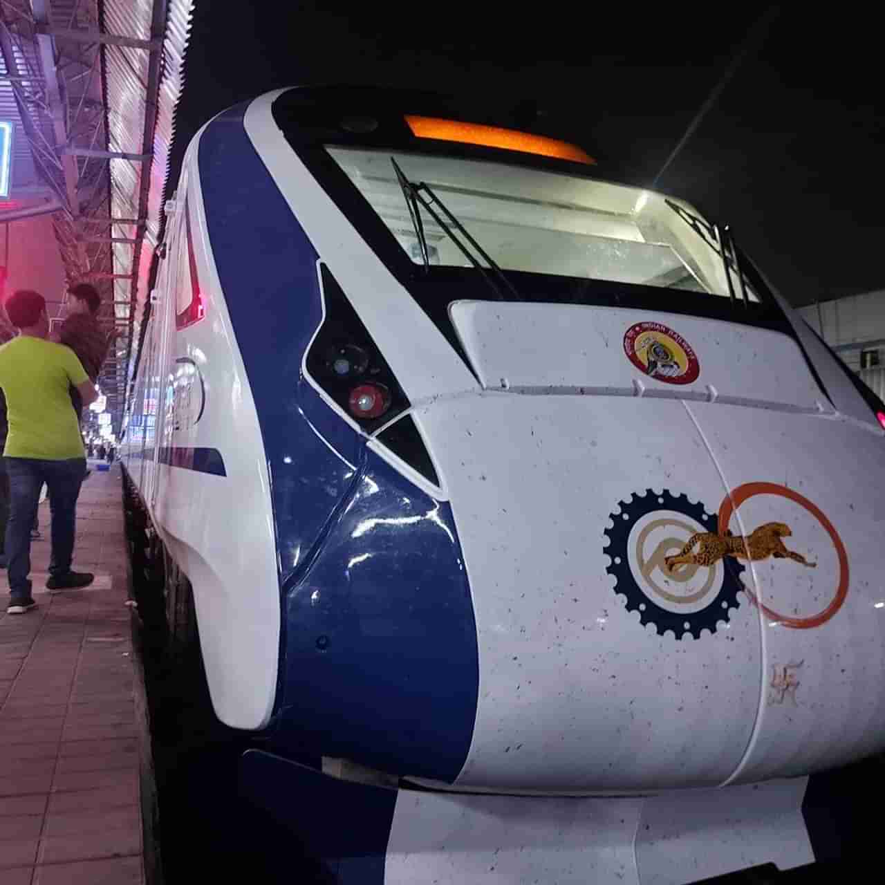 Vande Bharat Express : वंदे भारत एक्स्प्रेसचे भाडे कमी करण्याची तयारी, काय आहे कारण