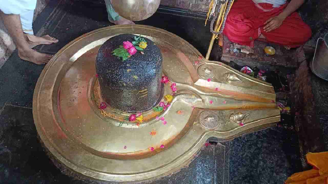 Shrawan 2023 : पाच हजार वर्ष जुने आहे हे शिव मंदिर, येथे महादेवाने यमराजाला केले होते बंदिस्त