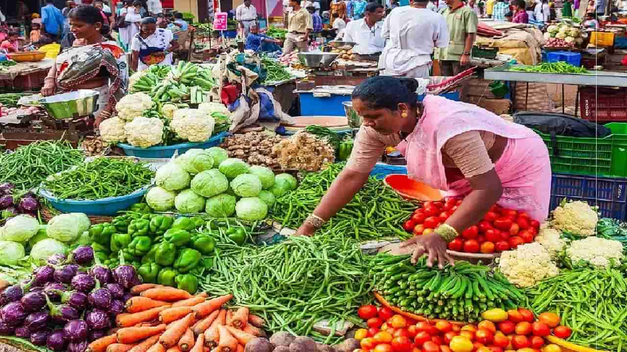 Inflation : सर्वसामान्यांचे पुन्हा हाल, महागाईच नाही तर ईएमआय पण रडवणार