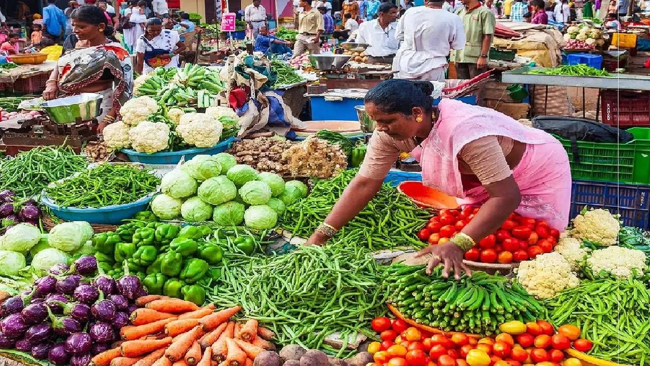 Inflation : सर्वसामान्यांचे पुन्हा हाल, महागाईच नाही तर ईएमआय पण रडवणार