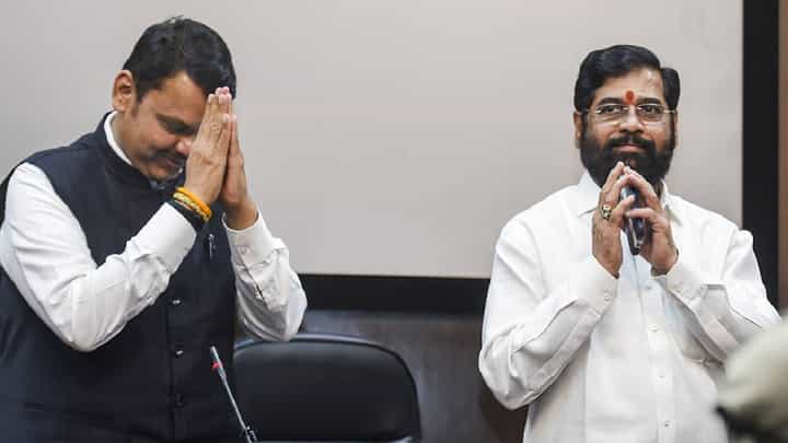 मंत्रिमंडळाचा विस्तारावरून शिंदे गटात रस्सीखेच? शिंदे गटाच्या नेत्याचं मोठं वक्तव्य; म्हणाला, ‘मी गाऱ्हाणं घालायला’ मंत्रिमंडळाचा विस्तारावरून शिंदे गटात रस्सीखेच? शिंदे गटाच्या नेत्याचं मोठं वक्तव्य; म्हणाला, ‘मी गाऱ्हाणं घालायला’