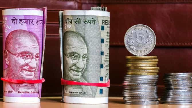 RD Vs SIP : आरडी की एसआयपी, कोण करेल पाच वर्षांत मालामाल