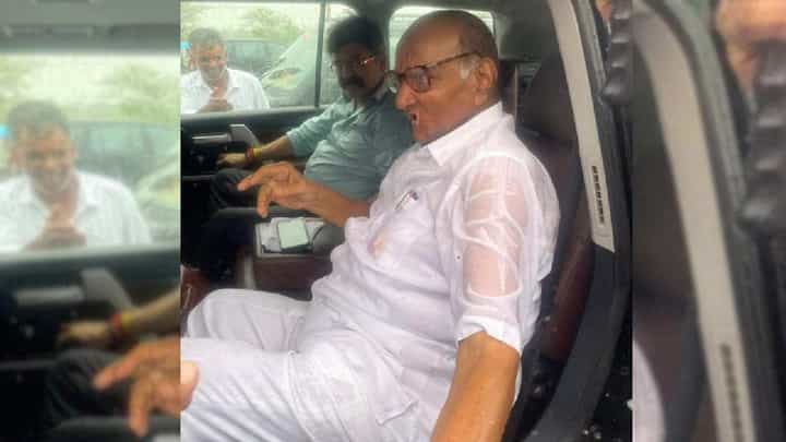 शरद पवार यांच्या वयावरून नारायण राणे यांचा वार, तर जितेंद्र आव्हाड यांचा पलटवार, म्हणाले... शरद पवार यांच्या वयावरून नारायण राणे यांचा वार, तर जितेंद्र आव्हाड यांचा पलटवार, म्हणाले...