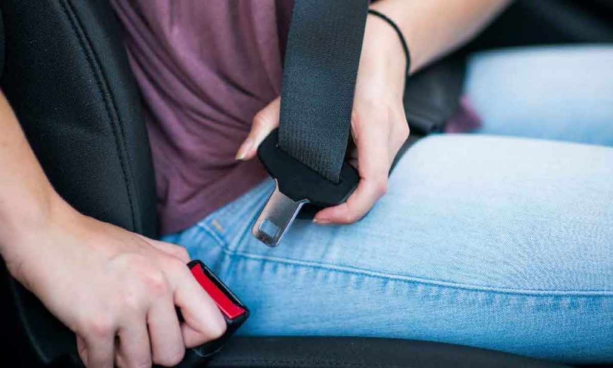 Three Point Seat Belt :  अब्जावधींचे प्राण वाचविणाऱ्या थ्री पॉईंट सिटबेल्टचे जनक कोण ? माहीतीय का ?