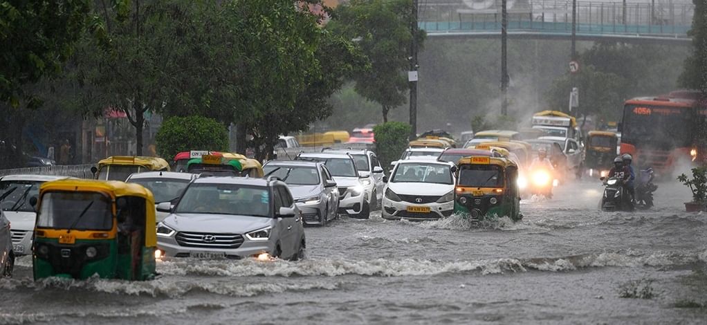 Rain : पुन्हा पावसाचा तडाखा बसणार, आयएमडीने कुठे दिले रेड अलर्ट