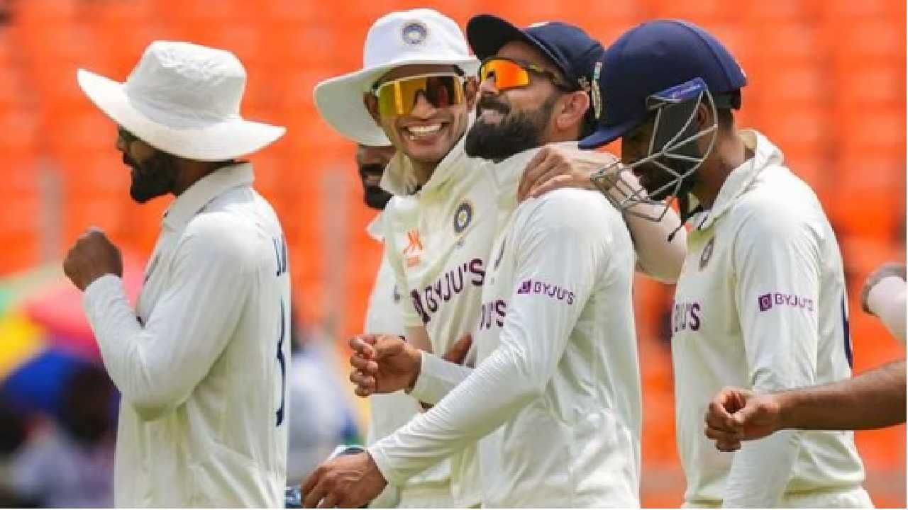 IND vs WI | 'तो' तितकाच टॅलेंटेड पण बॅटिंगमध्ये तिघांपेक्षा कमी पडतो, म्हणून आज टेस्ट टीममध्ये नाही IND vs WI | 'तो' तितकाच टॅलेंटेड पण बॅटिंगमध्ये तिघांपेक्षा कमी पडतो, म्हणून आज टेस्ट टीममध्ये नाही