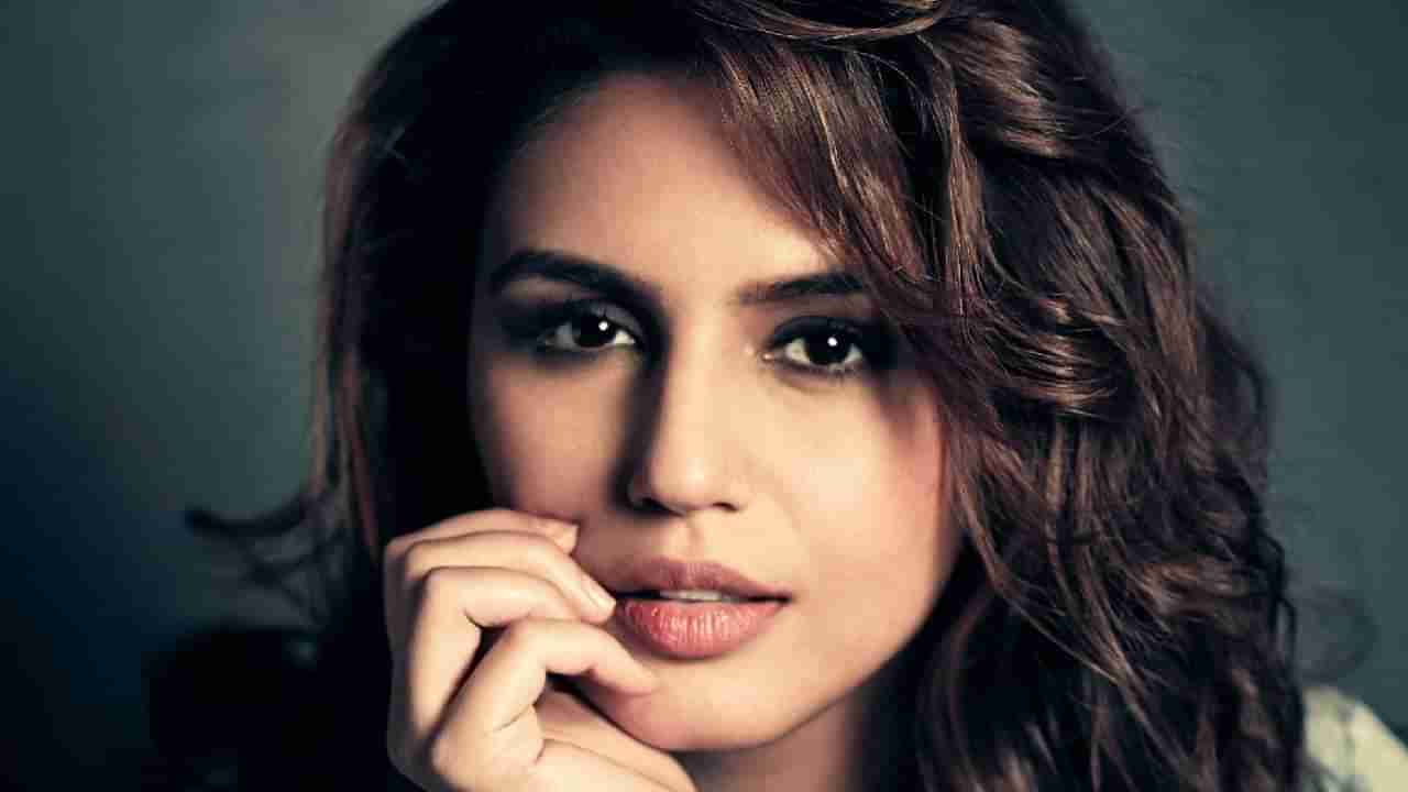 Huma Qureshi | चित्रपट समीक्षकाचे बोलणे ऐकून ढसाढसा रडायला लागली हुमा कुरेशी, थेट वजनावर हे भाष्य, अभिनेत्री म्हणाली...