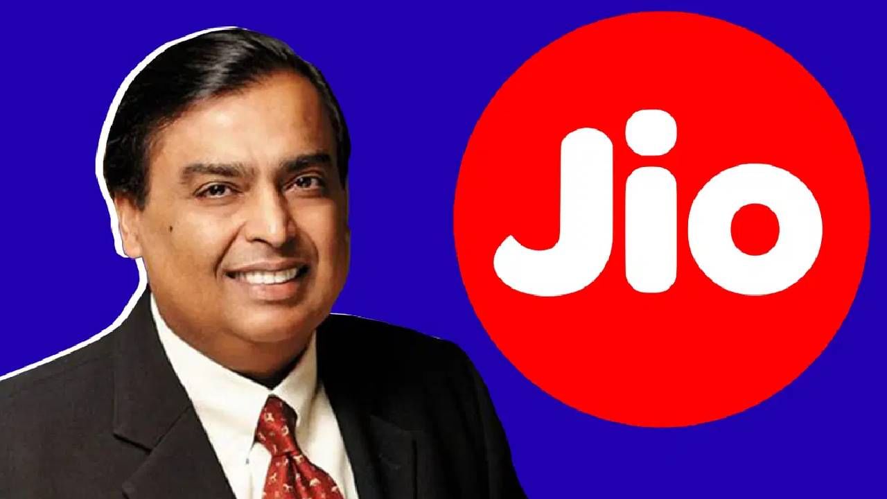 Mukesh Ambani : रिलायन्समधील गुंतवणूक आताच फायद्याची? अजून उसळी घेईल का शेअर