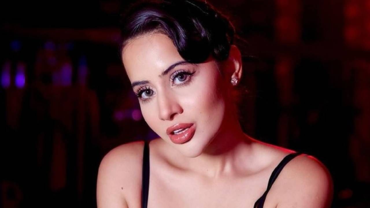 Video | उर्फी जावेद हिचा 'हा' व्हिडीओ पाहून डोळ्यांवरही नाही बसणार विश्वास, जुन्या ऑडिशनमध्ये चक्क अभिनेत्रीचा चेहरा...