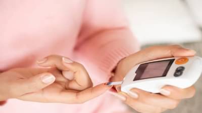 मधुमेह असणाऱ्यांनी पावसाळ्यात घ्यावी ही विशेष काळजी!