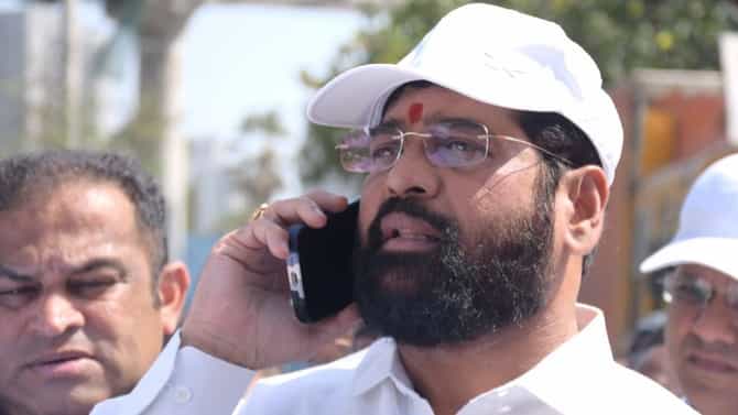BREAKING | हालचाली वाढल्या, मुख्यमंत्री एकनाथ शिंदे दिल्लीला रवाना होणार, पडद्यामागे नेमकं काय घडतंय?