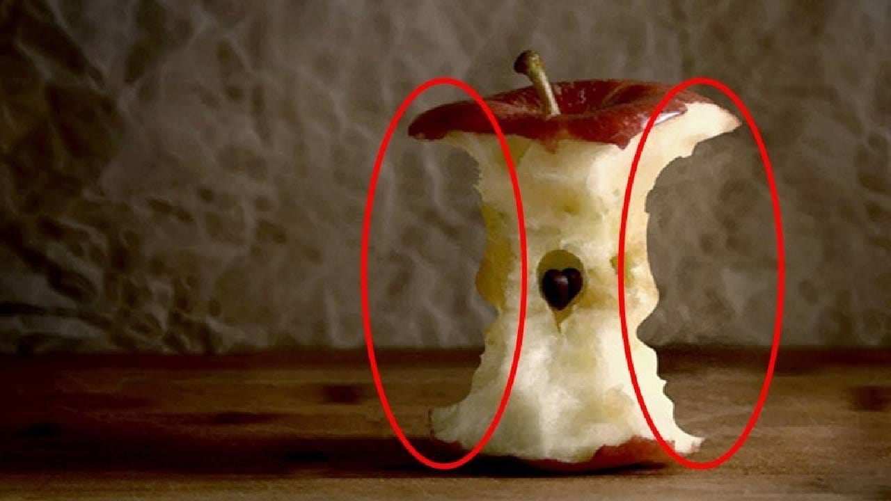 Two kids in this picture