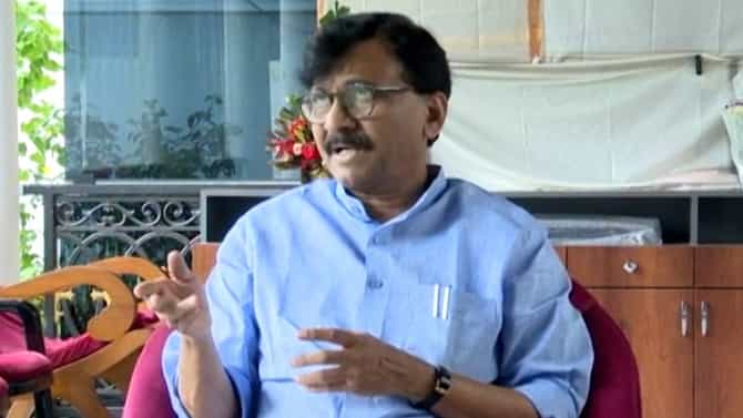 सोनिया गांधी यांची उद्या डिनर डिप्लोमसी, लोकसभेच्या जागा वाटपावरही चर्चा; संजय राऊत यांची माहिती