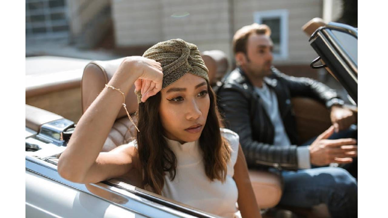 आपला मित्र सतत आपल्यापेक्षा त्याच्या गरजांना प्राधान्य देतो