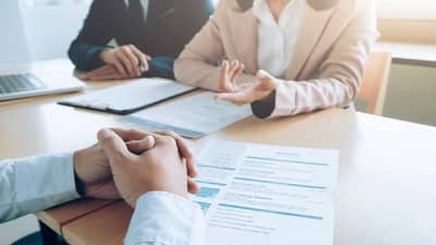 Interview Tips : जॉब इंटरव्ह्यू पूर्वी या टिप्स लक्षात ठेवाल तर नोकरी मिळालीच म्हणून समजा !