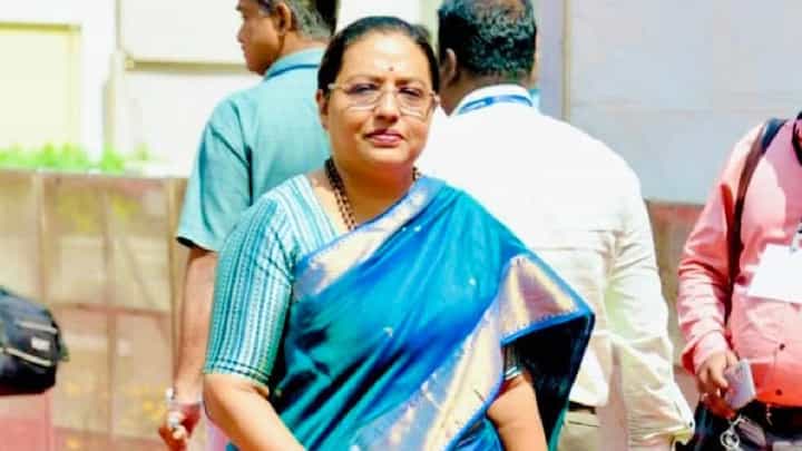 मणिपुरात हैवानाचे राज्य, व्हायरल व्हिडीओ प्रकरणी यशोमती ठाकूर यांची भाजपवर टीका मणिपुरात हैवानाचे राज्य, व्हायरल व्हिडीओ प्रकरणी यशोमती ठाकूर यांची भाजपवर टीका