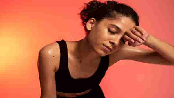 Excessive sweating Causes : तुम्हालाही येतो सतत जास्त घाम ? हे आजार तर नाहीत ना ?