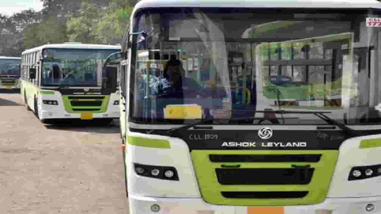 ‘या’ शहरात बस कर्मचाऱ्यांनी पुन्हा पुकारला संप, अडीच महिन्यांपासून पगार मिळत नसल्याने काम बंद करत पुकारला संप