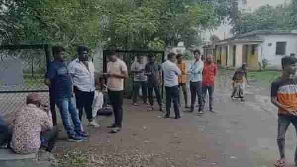 Dhule Boy Drown : मित्रांसोबत नदीवर पोहायला गेला तो परतलाच नाही, मग दुसऱ्या दिवशी थेट...