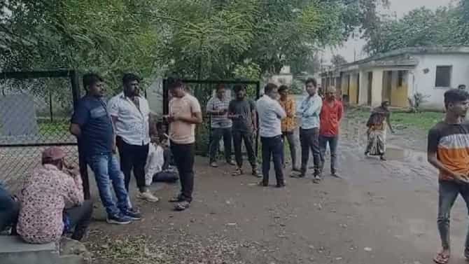 Dhule Boy Drown : मित्रांसोबत नदीवर पोहायला गेला तो परतलाच नाही, मग दुसऱ्या दिवशी थेट...