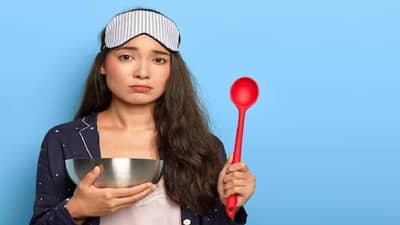 Dinner mistakes : रात्रीच्या जेवणातील या चुका ठरू शकतात वजन वाढीसाठी कारणीभूत  ?