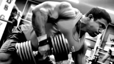 Ashish Sakharkar : प्रसिद्ध मराठमोळे बॅाडीबिल्डर आशिष साखरकर यांचं निधन