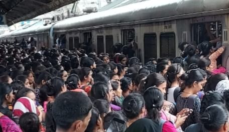 Mumbai Rains Updates | ठाण्याच्या पुढे लोकल सेवेवर परिणाम, मुंबई ते पुणे लांबपल्ल्याच्या गाड्या रद्द, पावसाने ट्रॅकवर पाणी चढले