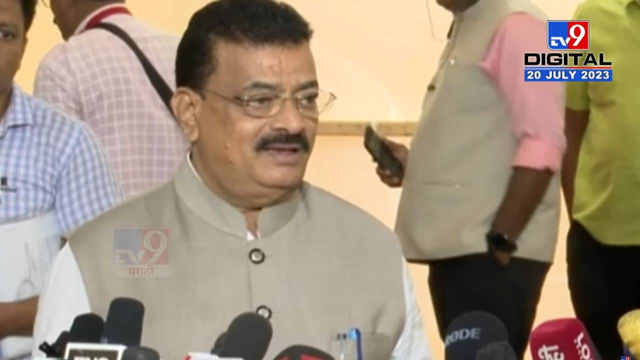 ‘...आता मदतीचा ओघ येईल पण पुढे काय?’; भास्कर जाधव यांचा सरकारला थेट सवाल ‘...आता मदतीचा ओघ येईल पण पुढे काय?’; भास्कर जाधव यांचा सरकारला थेट सवाल