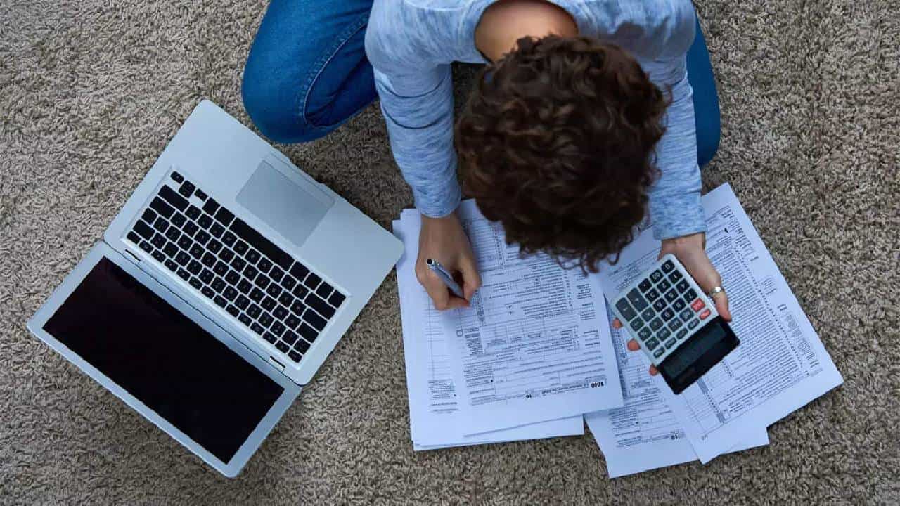 Income Tax : आयटीआर भरताय ऑनलाईन, मग खिसा होईल इतका खाली