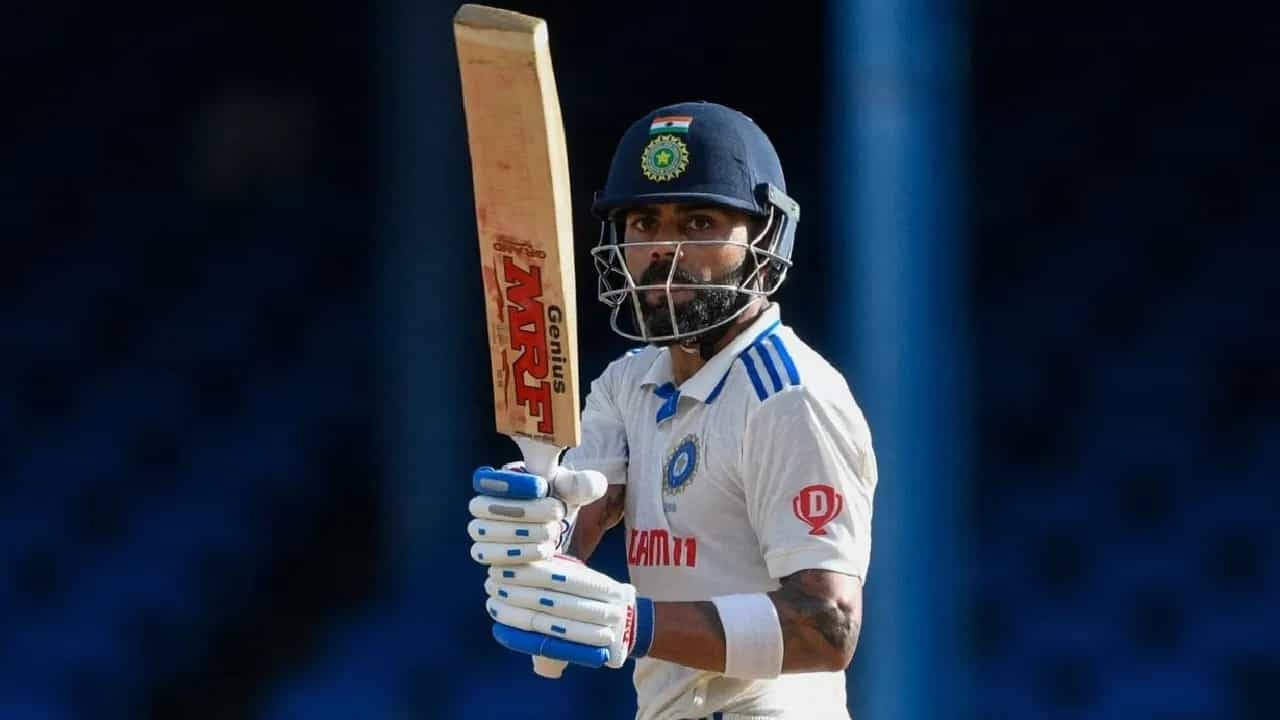 वेस्ट इंडिज विरुद्धच्या दुसऱ्या कसोटी सामन्यात विराट कोहलीने 206 चेंडूत 11 चौकारांसह 121 धावा केल्या. या शतकासह त्याने आठ विक्रमांची नोंद आपल्या नावावर केली आहे.