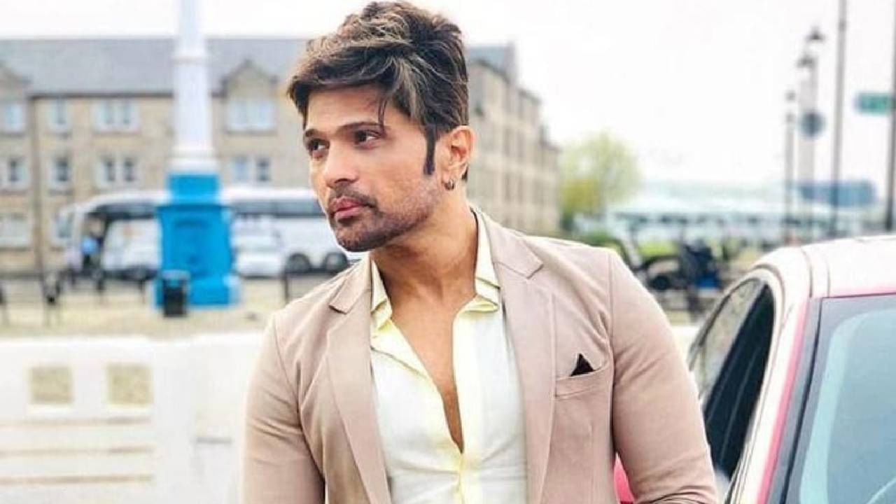 Himesh Reshammiya | सख्ख्या भावाचं निधन अन् वडिलांची एक अपुरी इच्छा; अशा प्रकारे हिमेश रेशमियाँ बनला स्टार