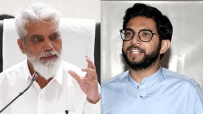 आदित्य ठाकरे यांनी मुख्यमंत्र्यांवर केलेल्या टीकेवर दादा भुसे यांचा पलटवार; म्हणाले, “दुधाचे दात…”