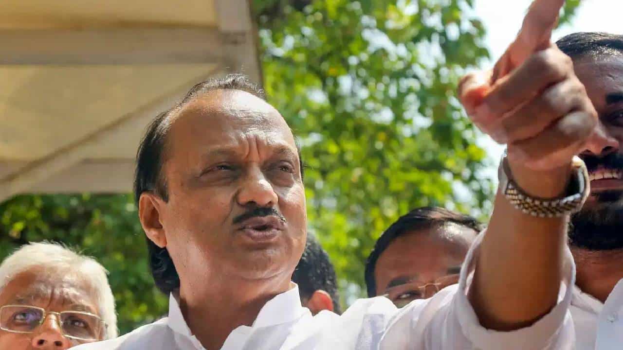 दशतवादी हल्ला, महापूर ते नैसर्गिक आपत्ती, मुंबईकर एकजूटीने लढतात, अजित पवार यांच्याकडून मुंबईकरांना सलाम