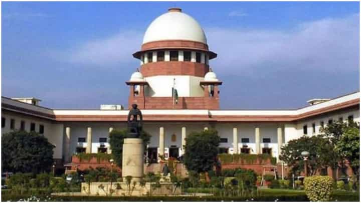 'हेट स्पीच' सर्वोच्च न्यायालयाचे केंद्राला खडेबोल, ‘द्वेषयुक्त भाषणामुळे...’, दिले असेही निर्देश? 'हेट स्पीच' सर्वोच्च न्यायालयाचे केंद्राला खडेबोल, ‘द्वेषयुक्त भाषणामुळे...’, दिले असेही निर्देश?