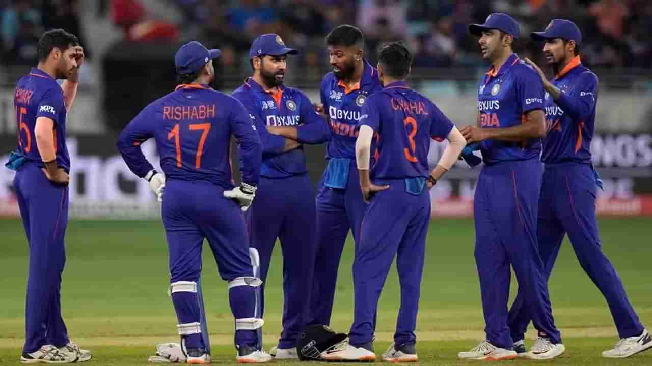 IND vs WI 2nd ODI : दहा वर्षांनंतर पठ्ठ्याची संघात एन्ट्री पण रोहितकडून अजूनही रेड सिग्नल, पाहा कोण