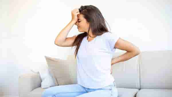 Health Tips : 35 व्या वर्षानंतर कमकुवत होतात हाडं ! हेल्दी राहण्यासाठी महिलांनी करावेत हे उपाय...