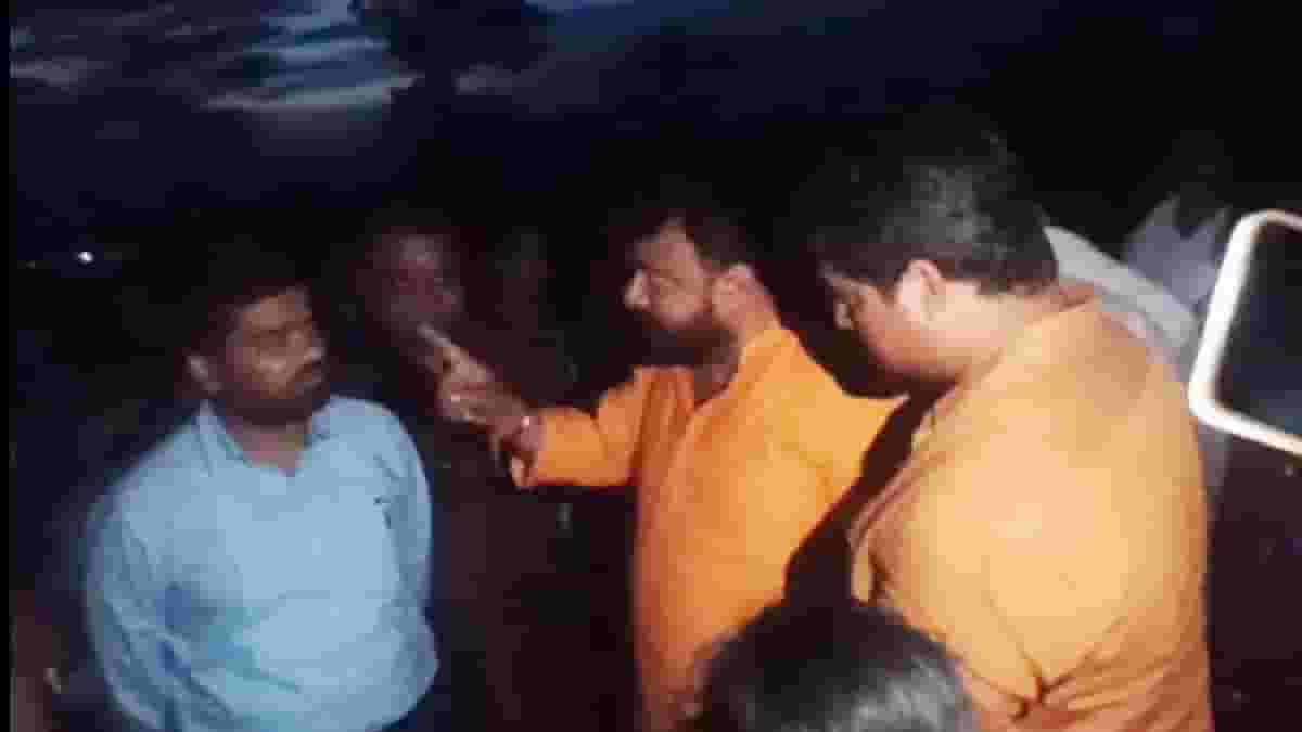 VIDEO | इंग्लिशमध्ये सांगू की... एका मिनिटात मस्ती उतरवेल; खासदार हेमंत पाटील यांची तहसीलदाराला दमबाजी