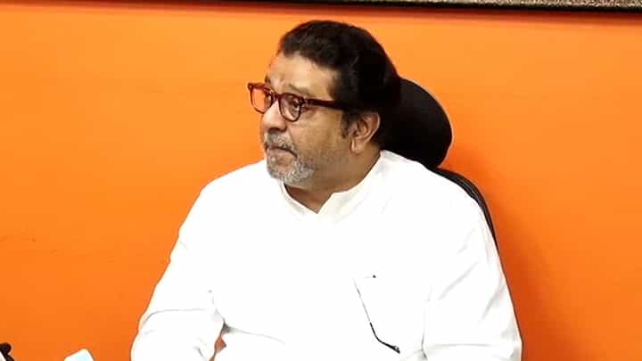 भाजप-मनसे युतीवर राज ठाकरे स्पष्टच बोलले, म्हणाले... ‘कोणी कोणाला भेटलं की...’ भाजप-मनसे युतीवर राज ठाकरे स्पष्टच बोलले, म्हणाले... ‘कोणी कोणाला भेटलं की...’