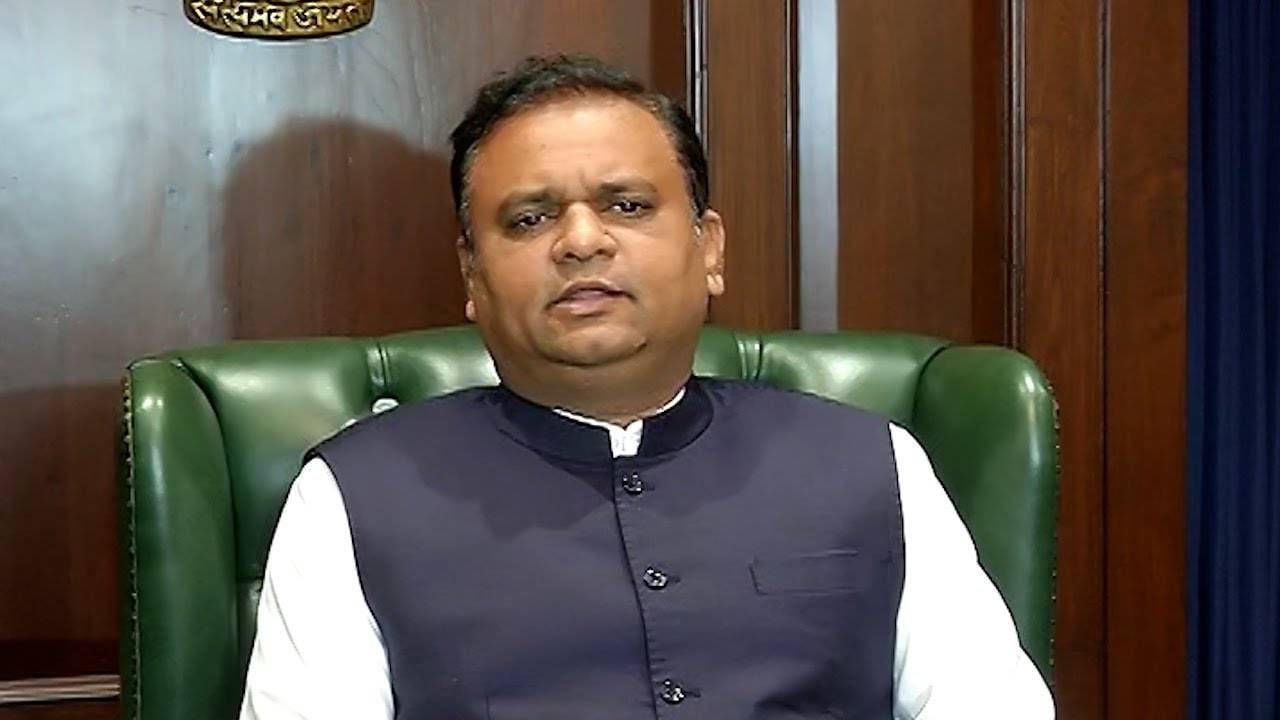 विधानसभा अध्यक्षांची तयारी पूर्ण, अपात्रतेप्रकरणी सोमवारपासून सुनावणी? विधानसभा अध्यक्षांची तयारी पूर्ण, अपात्रतेप्रकरणी सोमवारपासून सुनावणी?