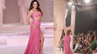 Kiara Advani | रँप वॉक करताना कियाराने खास व्यक्तीला दिलं फ्लाईंग किस, व्हिडीओ पाहून युजर्स म्हणाले - परफेक्ट बहू...