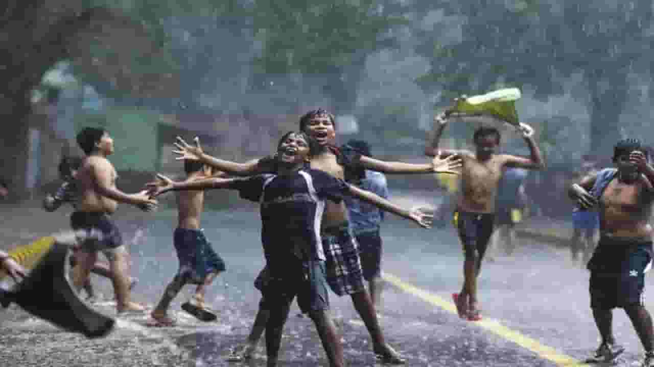 नाशिककरांना जोरदार पावसाची प्रतिक्षा, तरीही रिमझिम पावसाकडून आनंदाची बातमी